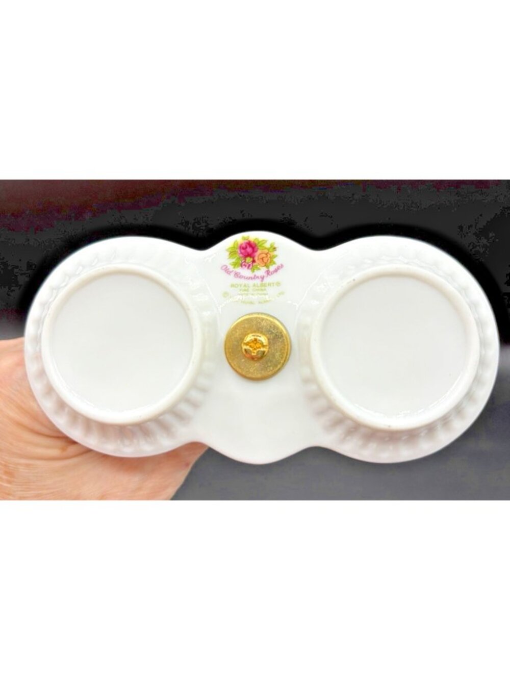 Royal Doulton Royal Albert Old Country Roses Salt Pepper Shakers Tray - Picture 15 of 16